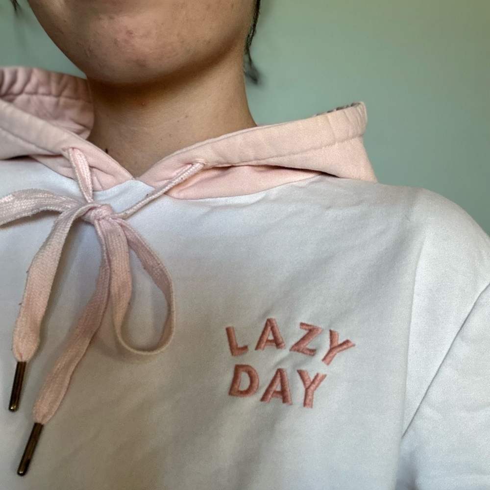 Lazy Day cropped hoodie